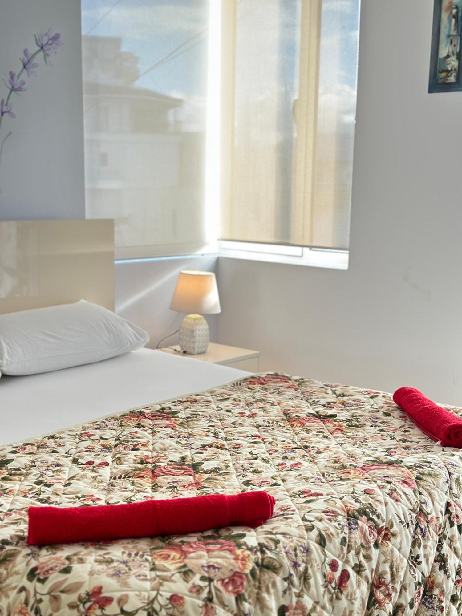 Violet Sea View Apartment Saranda Dış mekan fotoğraf